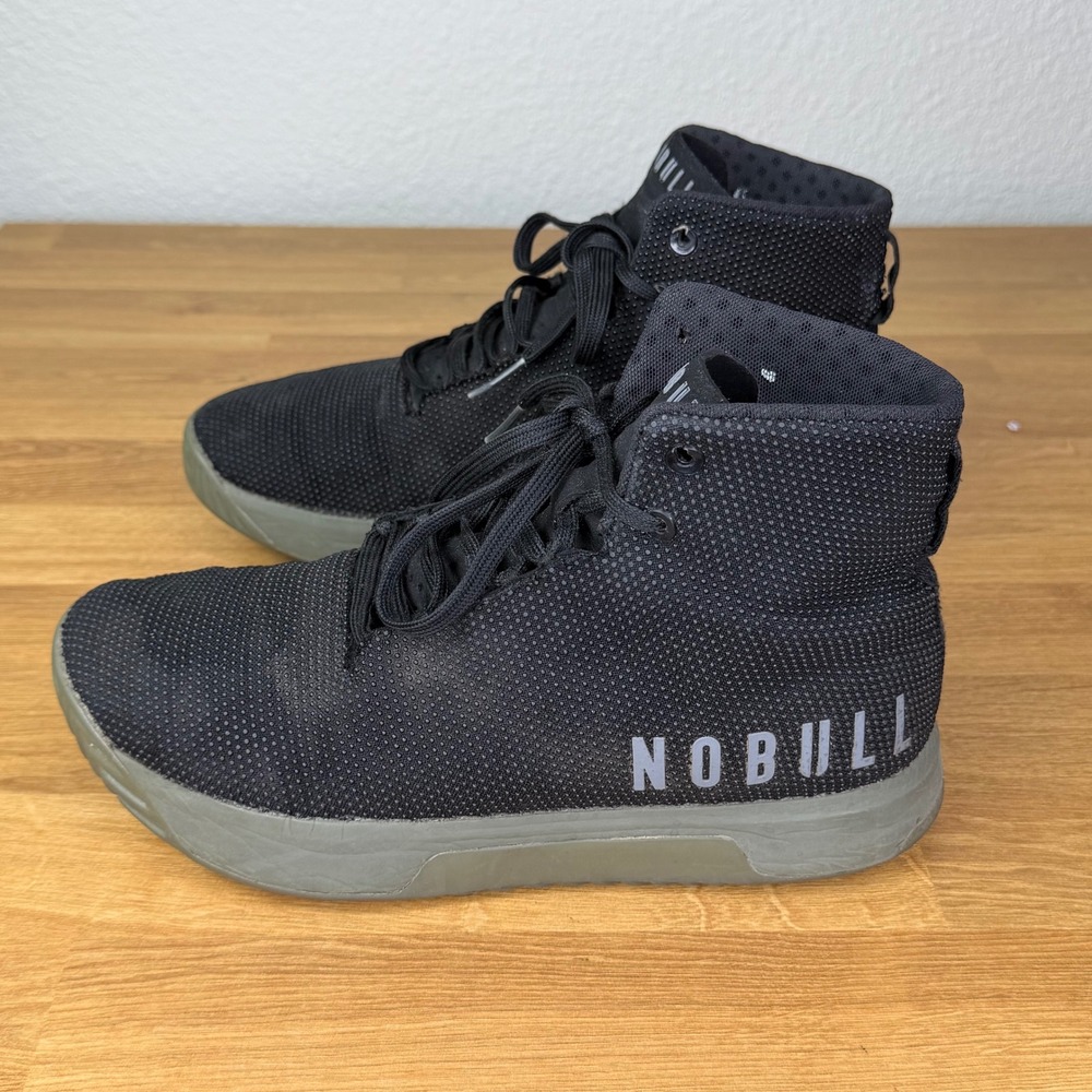 NOBULL High-Top Trainer Black Gum Training Shoes Size 8